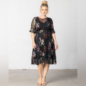 Wildflower Embroidered Dress in Onyx blooms